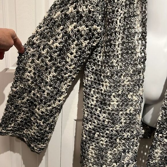 Handmade‎ Wool Blend Grey/White/Black Open Weave Cardigan Size M - Picture 4 of 8